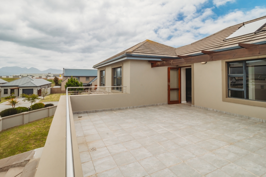 3 Bedroom Property for Sale in Blue Mountain Village Western Cape